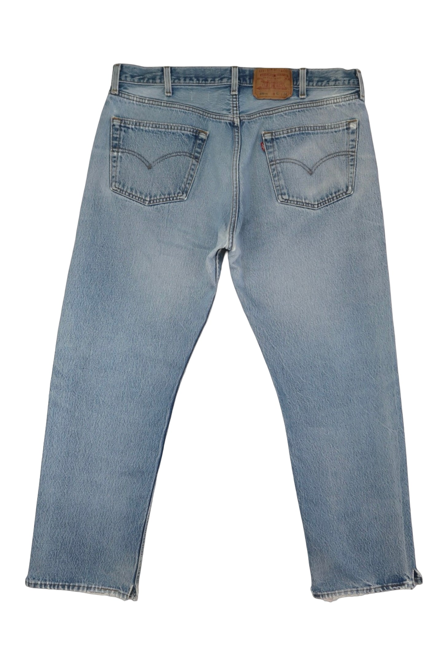 Vintage Levi’s • 38 mens / 36 wmns