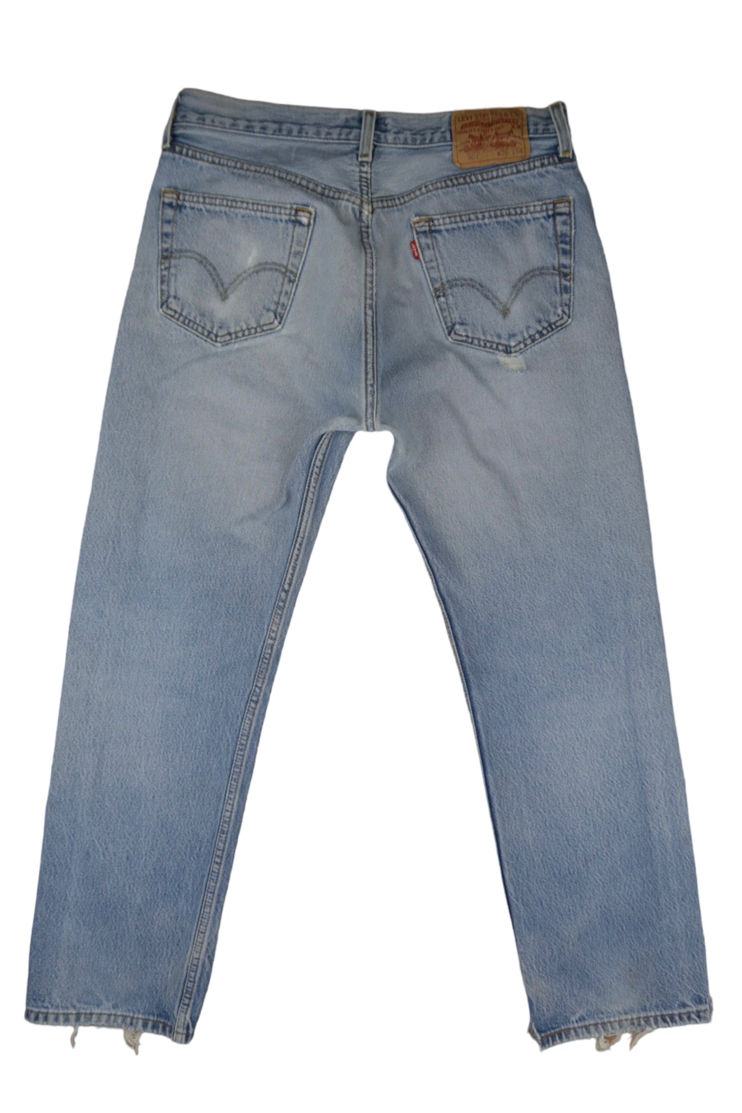 Vintage Levi’s • 32 mens / 30 wmns