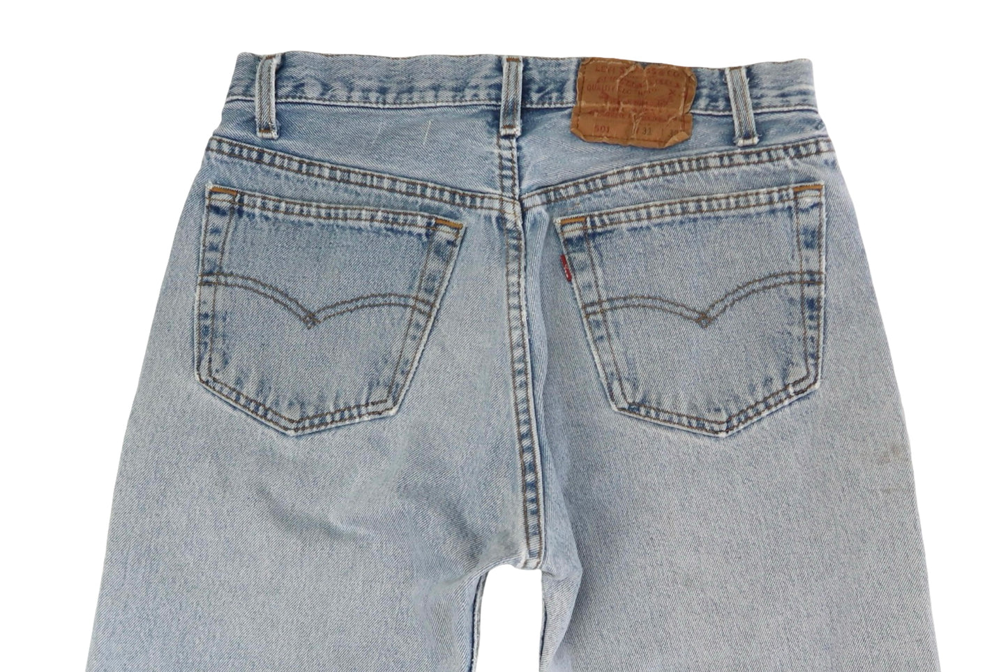Vintage Levi’s • 29 mens / 27 wmns