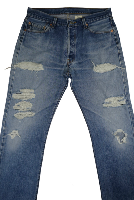 Vintage Levi’s • 34 mens / 32 wmns