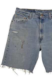 Vintage Levi’s Shorts • 34 mens / 32 wmns