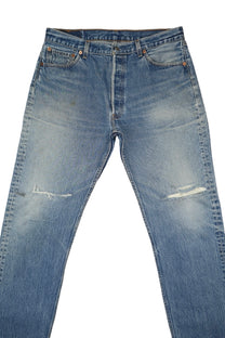 Vintage Levi’s • 33 mens / 31 wmns