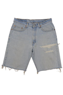 Vintage Levi’s Shorts • 31 mens / 29 wmns