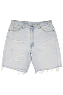 Vintage Levi’s Shorts • 36 mens / 34 wmns