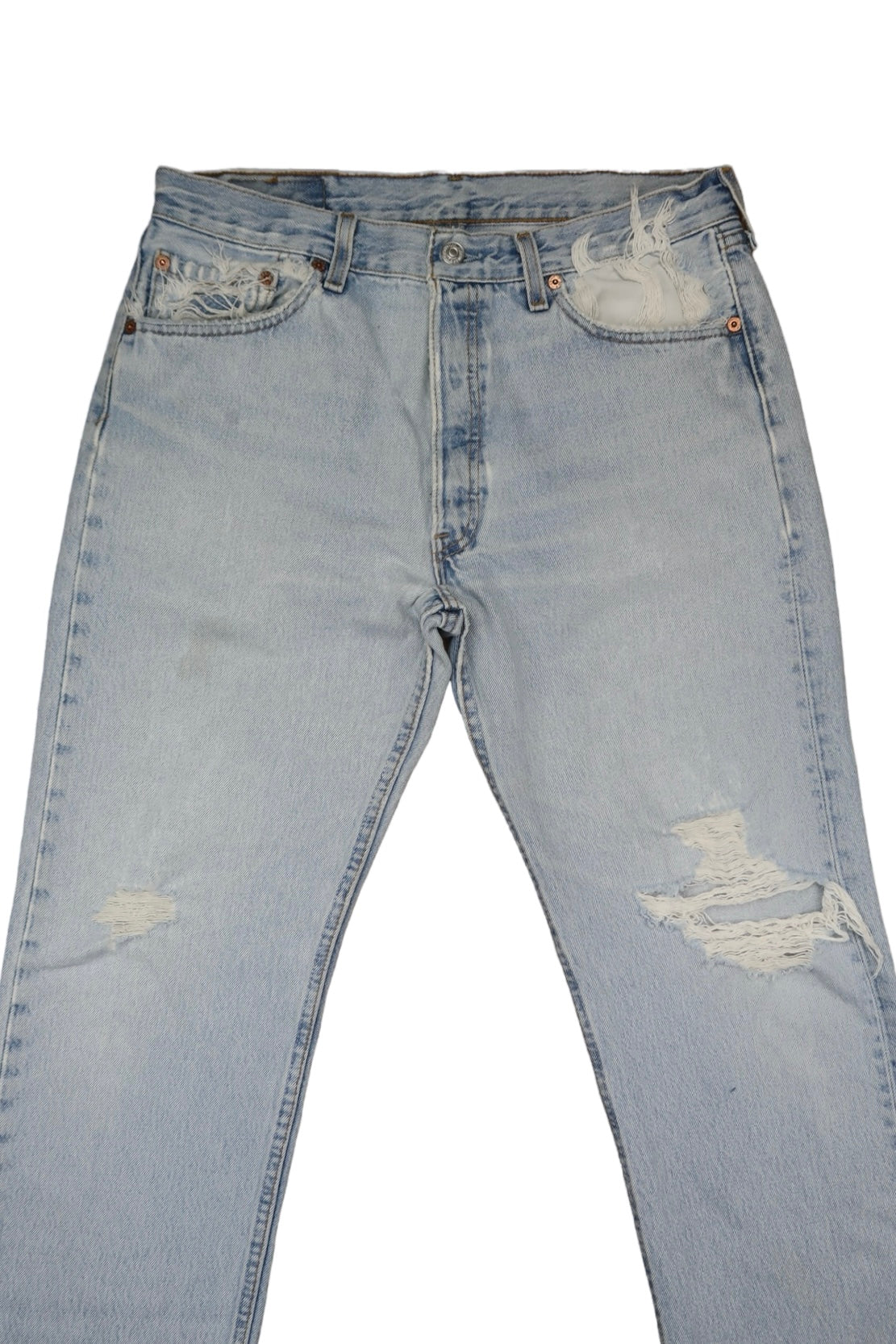 Vintage Levi’s • 32 mens / 30 wmns