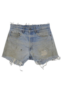 Vintage Levi’s Shorts • 30 wmns
