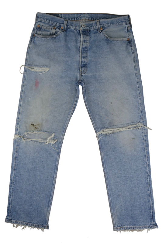 Vintage Levi’s • 36 mens / 34 wmns