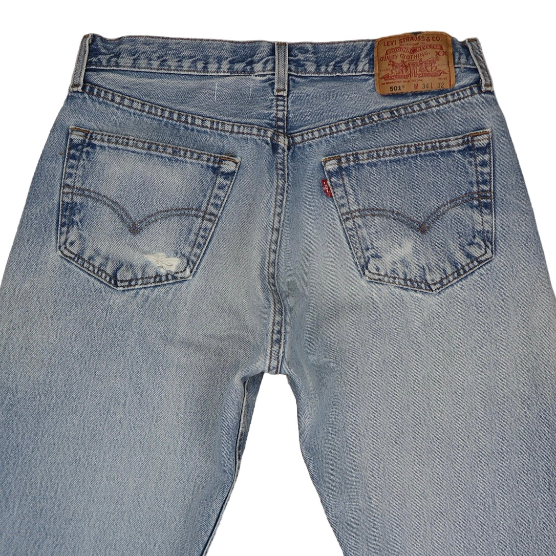 Vintage Levi’s • 32 mens / 30 wmns