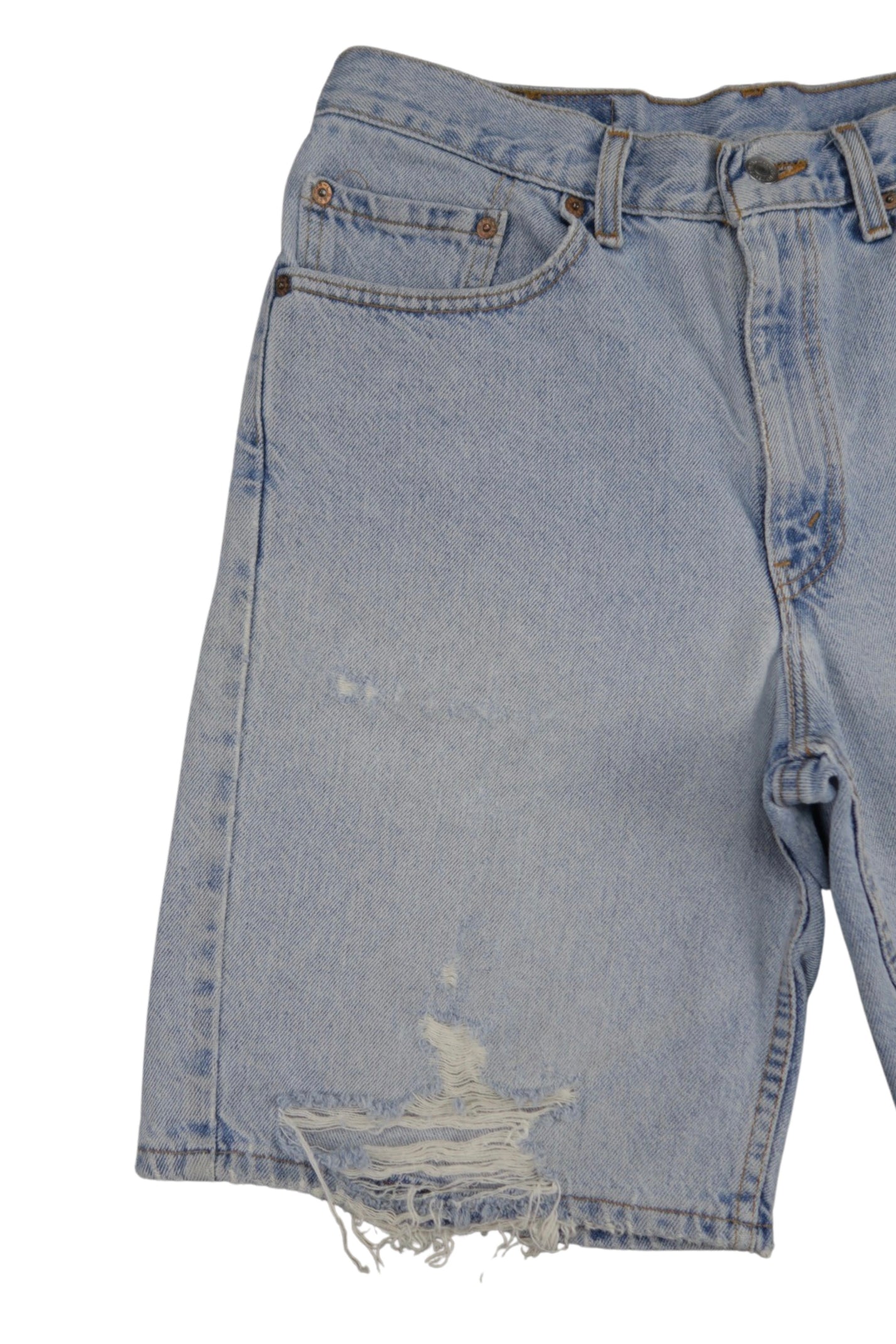 Vintage Levi’s Shorts • 31 mens / 29 wmns