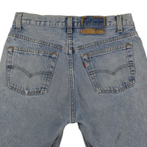 Vintage Levi’s Shorts • 27 wmns