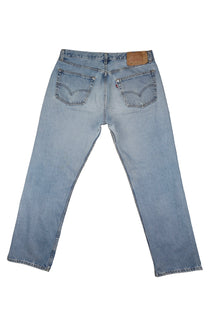 Vintage Levi’s • 36 mens / 34 wmns
