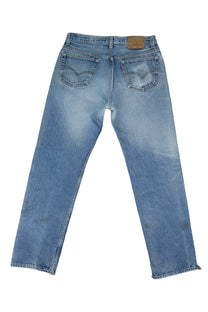 Vintage Levi’s • 32 mens / 30 wmns