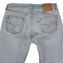Vintage Levi’s • 32 men’s / 30 wmns