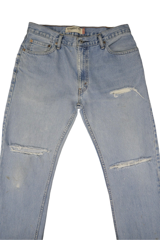 Vintage Levi’s • 33 mens / 31 wmns