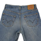 Vintage Levi’s Shorts • 32 mens / 30 wmns