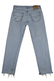 Vintage Levi’s • 32 mens / 30 wmns