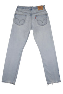 Vintage Levi’s • 32 mens / 30 wmns