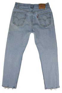 Vintage Levi’s • 34 mens / 32 wmns