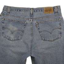 Vintage Levi’s Shorts • 36 mens / 34 wmns