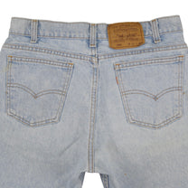 Vintage Levi’s Shorts • 32 mens / 30 wmns