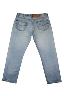 Vintage Levi’s • 36 mens / 34 wmns