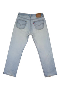 Vintage Levi’s • 32 mens / 30 wmns