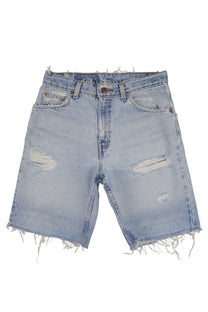 Vintage Levi’s Shorts • 27 wmns