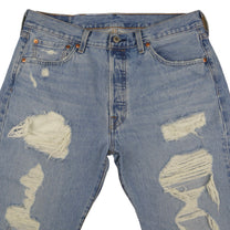 Vintage Levi’s Shorts • 32 mens / 30 wmns