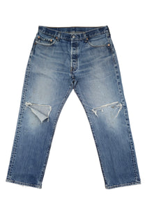 Vintage Levi’s • 34 mens / 32 wmns