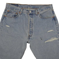 Vintage Levi’s Shorts • 32 mens / 30 wmns