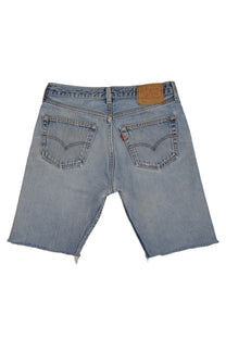 Vintage Levi’s Shorts • 30 mens / 28 wmns
