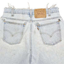 Vintage Levi’s Shorts • 29 mens / 27 wmns