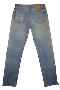 Vintage Levi’s • 32 mens / 30 wmns