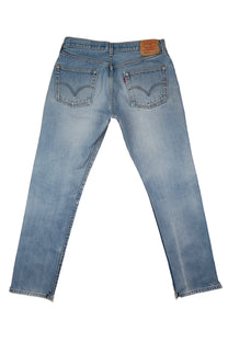 Vintage Levi’s • 32 mens / 30 wmns