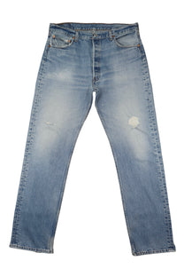 Vintage Levi’s • 34 mens / 32 wmns