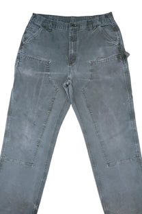 Vintage Carhartt Jeans • 34 mens / 32 wmns