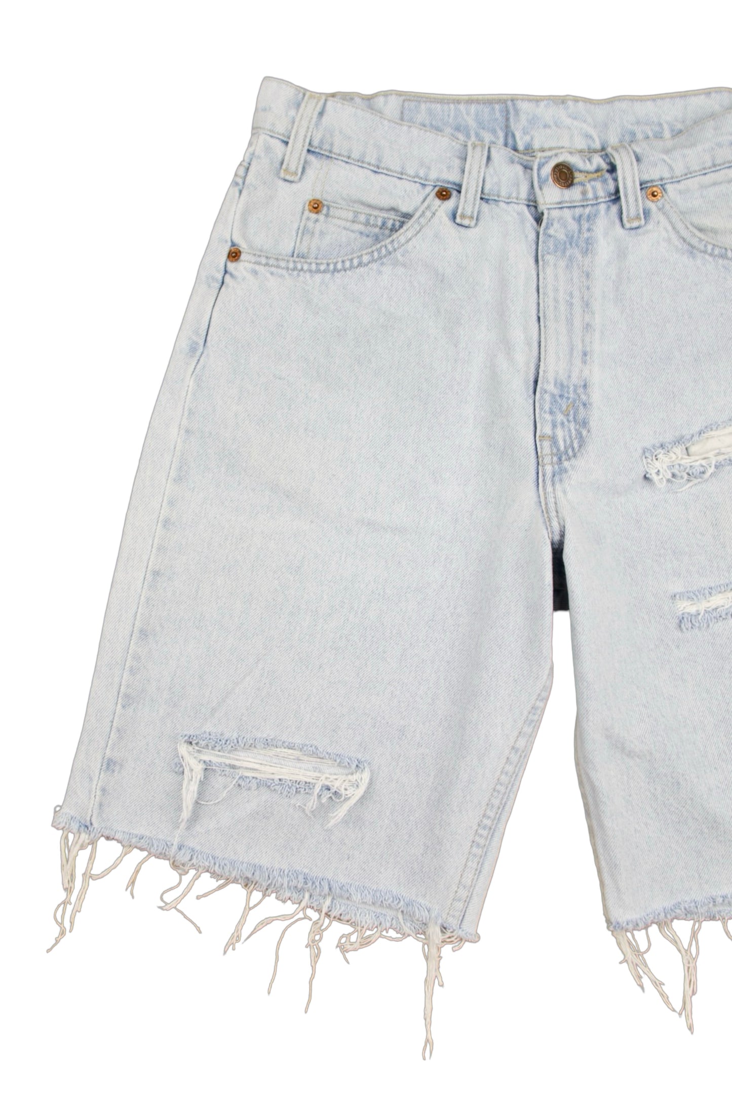 Vintage Levi’s Shorts • 32 mens / 30 wmns