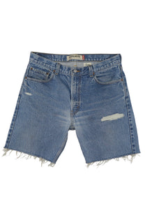 Vintage Levi’s Shorts • 34 mens / 32 wmns