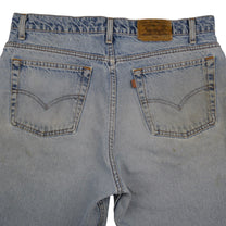 Vintage Levi’s Shorts • 34 mens / 32 wmns