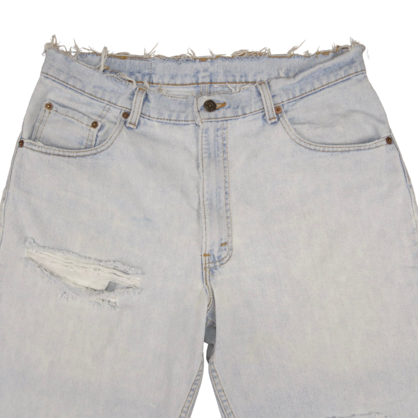 Vintage Levi’s Shorts • 36 mens / 34 wmns