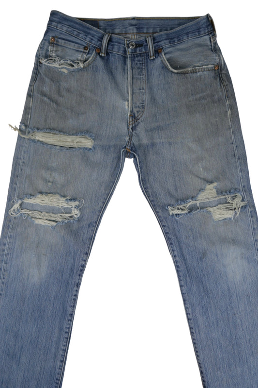 Vintage Levi’s • 30 mens / 28 wmns