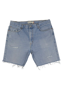 Vintage Levi’s Shorts • 38 mens / 36 wmns