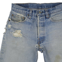 Vintage Levi’s Shorts • 27 wmns