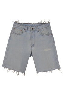 Vintage Levi’s Shorts • 31 mens / 29 wmns