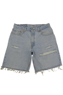 Vintage Levi’s Shorts • 30 mens / 28 wmns