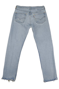 Vintage Levi’s • 32 mens / 30 wmns