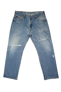 Vintage Levi’s • 36 mens / 34 wmns