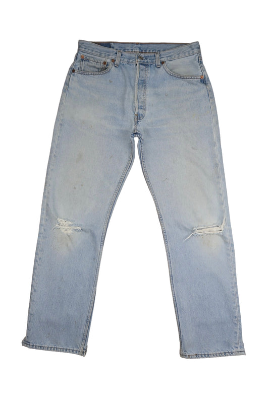 Vintage Levi’s • 32 mens / 30 wmns