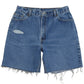 Vintage Levi’s Shorts • 30 mens / 28 wmns