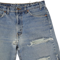 Vintage Levi’s Shorts • 32 mens / 30 wmns